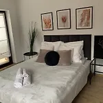 Nyaraló Dom Na Skraju Lasu Mikołajki