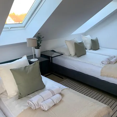 Dom Na Skraju Lasu 度假居 *