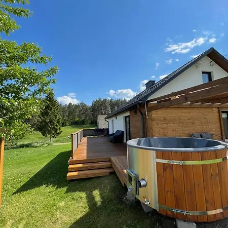 度假居 Dom Na Skraju Lasu Mikołajki